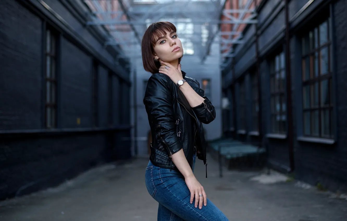 Photo wallpaper look, model, portrait, jeans, makeup, figure, jacket, hairstyle