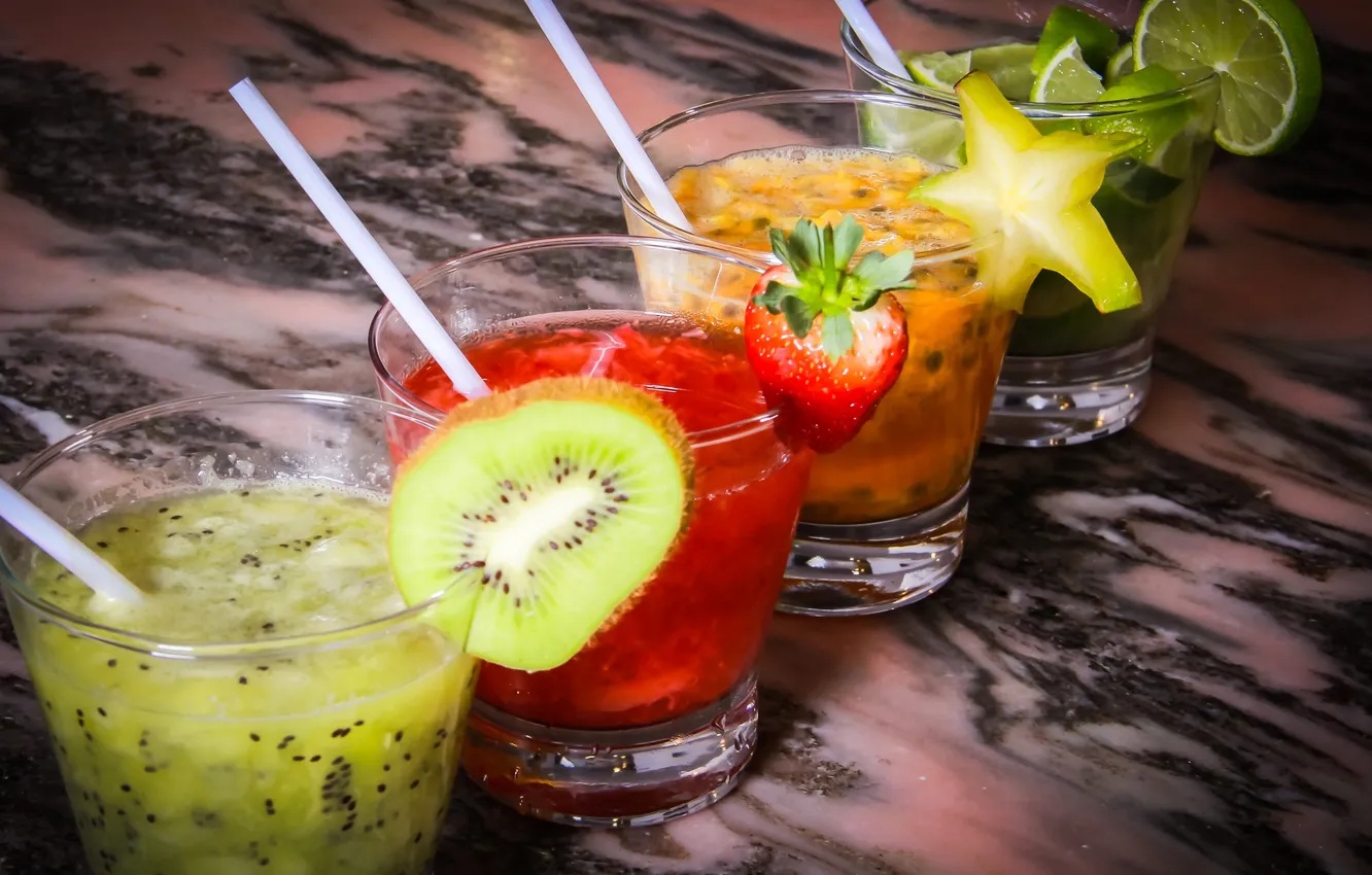 Photo wallpaper glass, kiwi, strawberry, cocktail, lime, fruit, cannon