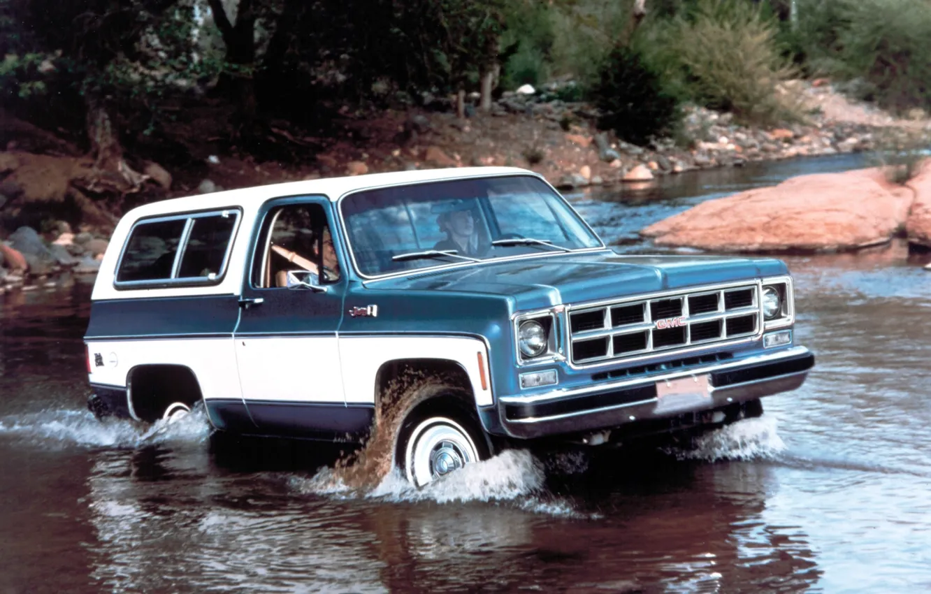 Photo wallpaper river, background, jeep, SUV, the front, GMC, 1978, Ford