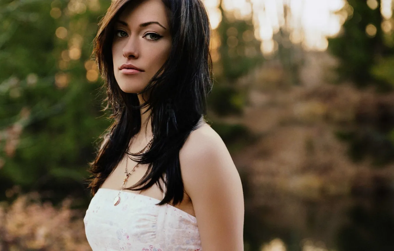 Photo wallpaper chain, the necklace, Wilde, Olivia