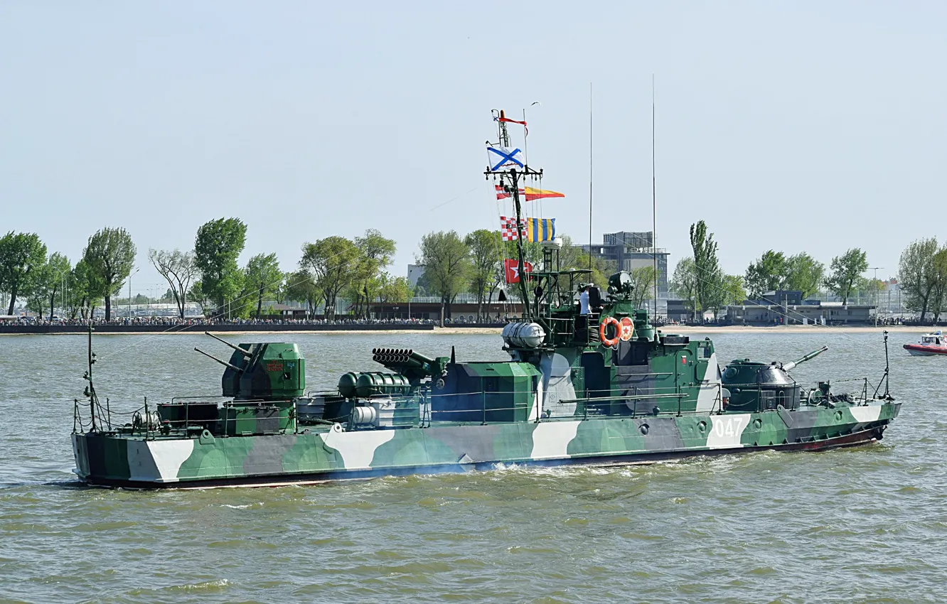 Photo wallpaper bumblebee, artillery, armored