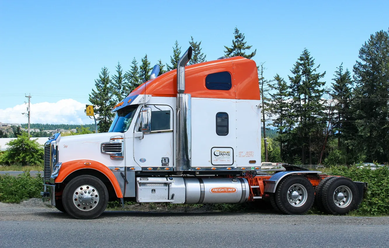 Photo wallpaper Classic, Freightliner, tractor