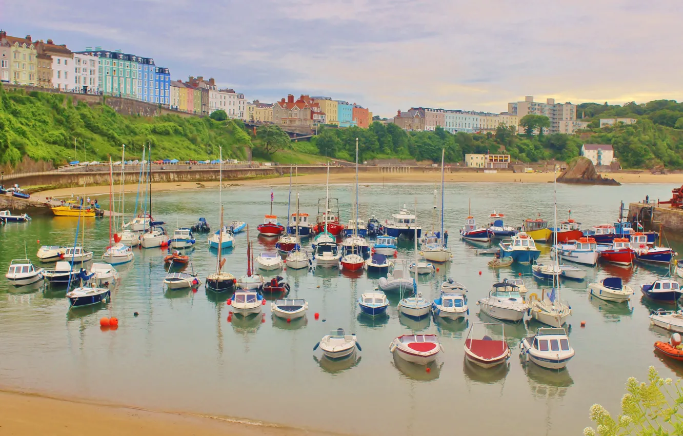 Photo wallpaper boat, home, Bay, yacht, harbour, Wales, Tenby