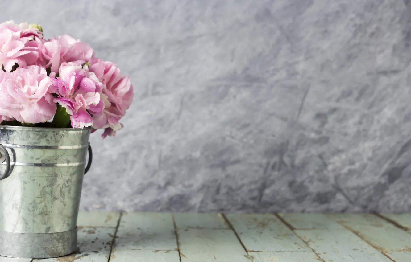 Photo wallpaper flowers, petals, bucket, pink, vintage, wood, pink, flowers