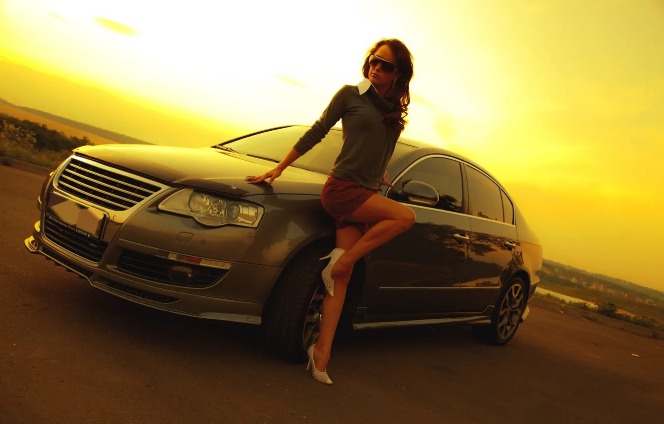Photo wallpaper auto, look, girl, background, Girls, Volkswagen, glasses