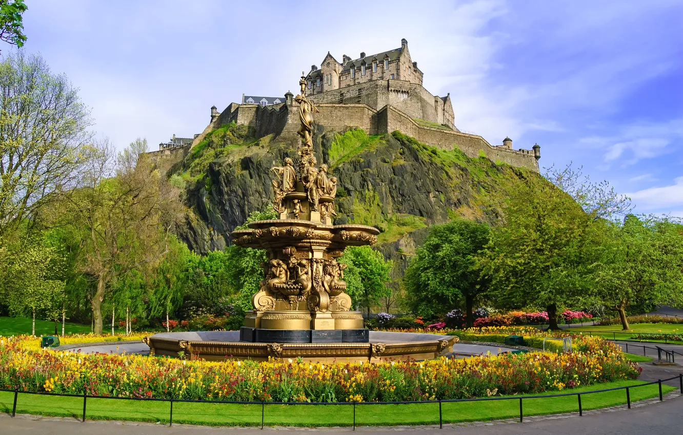 Photo wallpaper the city, photo, castle, Scotland, fountain, Edinburgh, Ross Fountain
