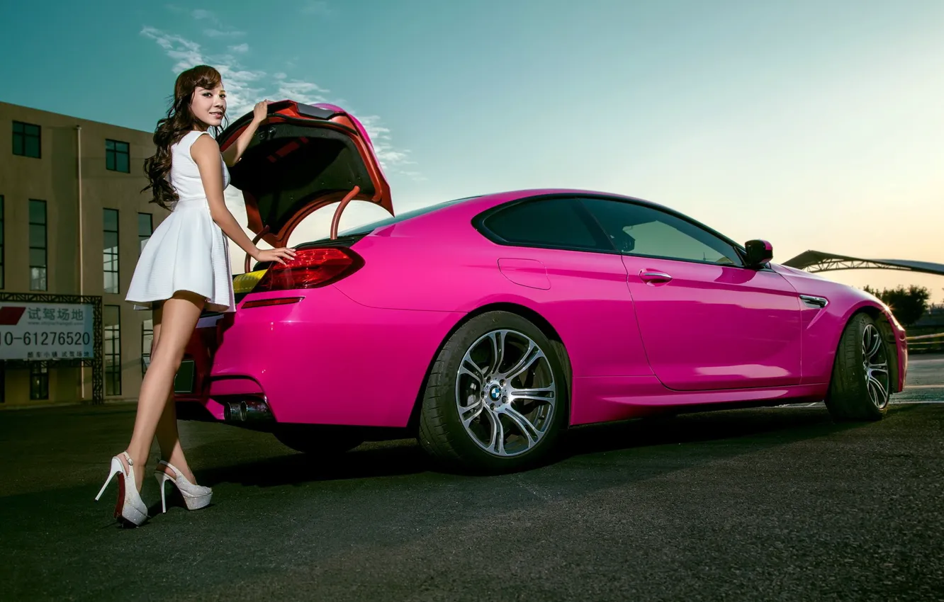 Photo wallpaper auto, look, girl, BMW, Asian, beautiful girl, open the trunk