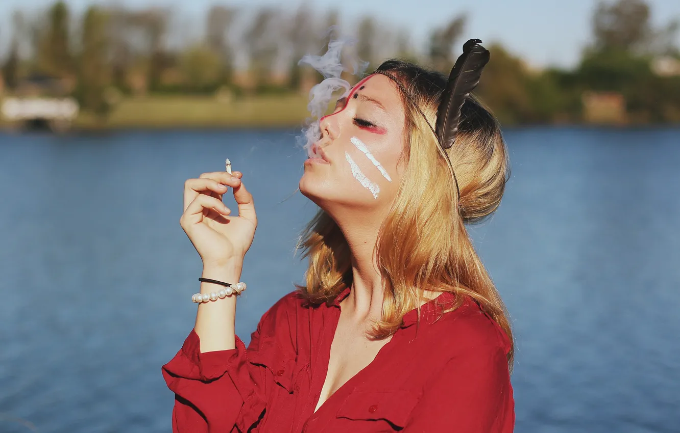 Photo wallpaper girl, the sun, pose, river, background, pen, model, smoke
