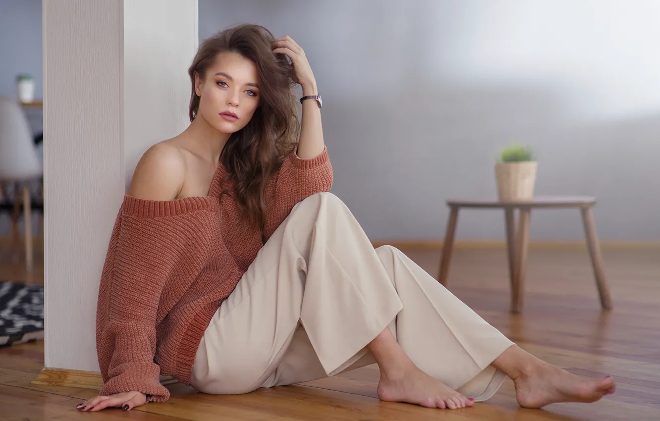 Photo wallpaper look, girl, pose, feet, shoulders, on the floor, pants, sweater