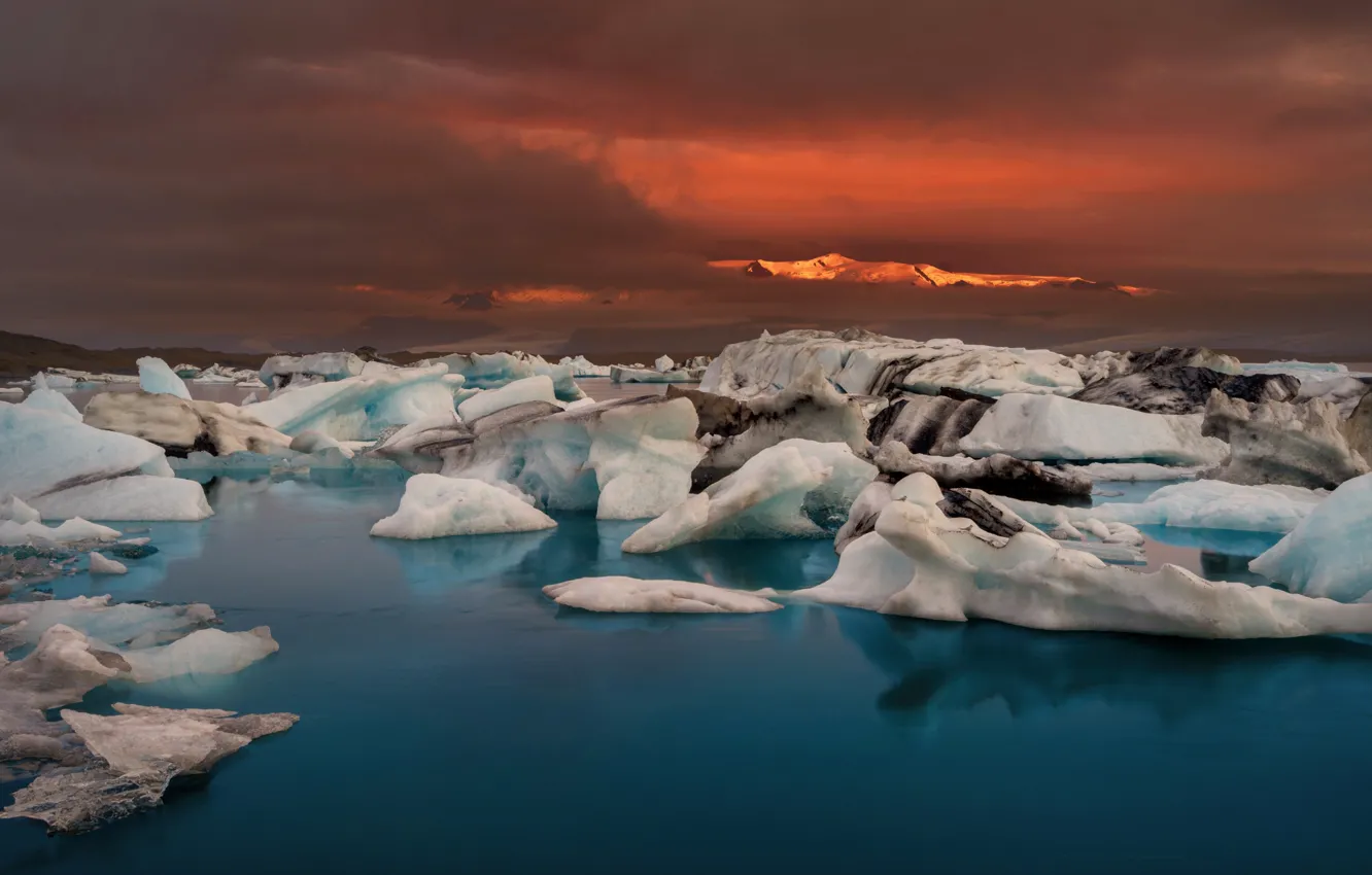 Photo wallpaper ice, glow, Iceland, glacial lake, The jökulsárlón