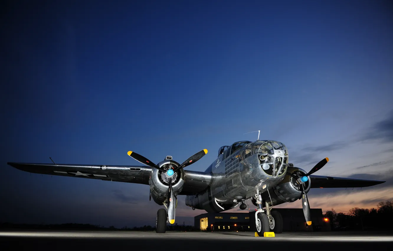 Photo wallpaper bomber, USAF, B-25J Mitchell, Miss Mitchell