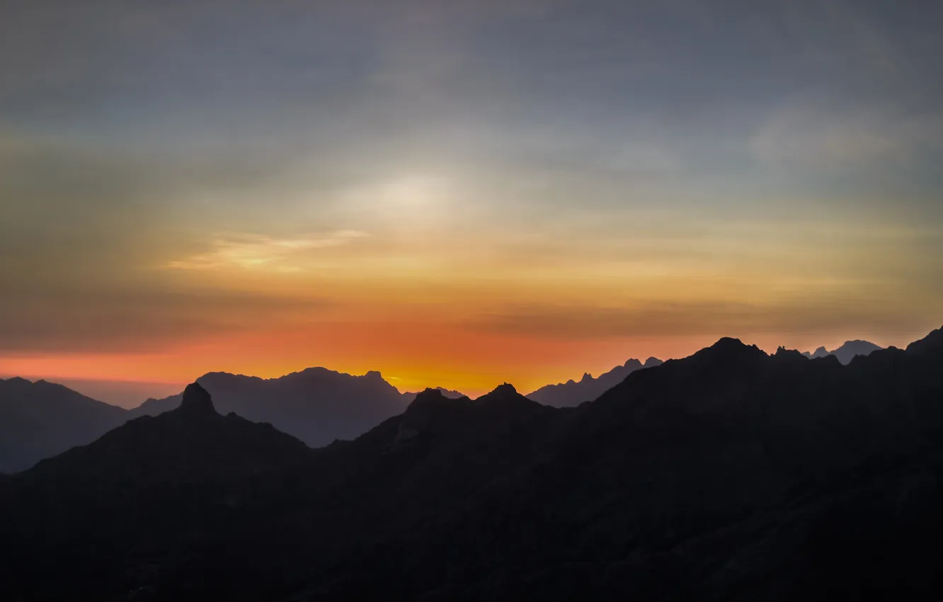 Photo wallpaper the sky, sunset, mountains, silhouette