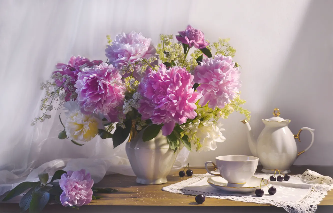 Photo wallpaper flowers, berries, bouquet, kettle, Cup, fabric, vase, still life