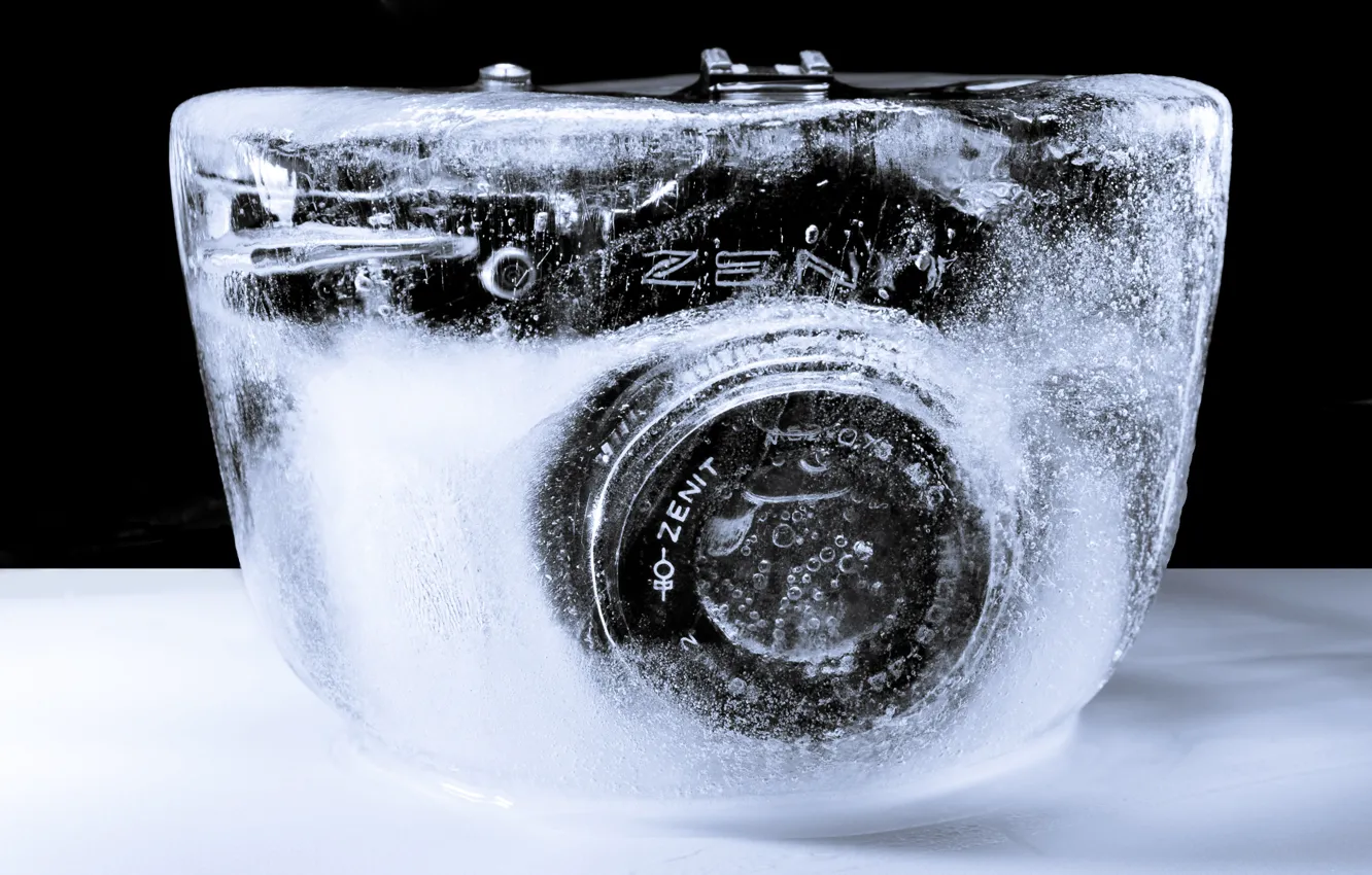 Photo wallpaper ice, the camera, Zenit