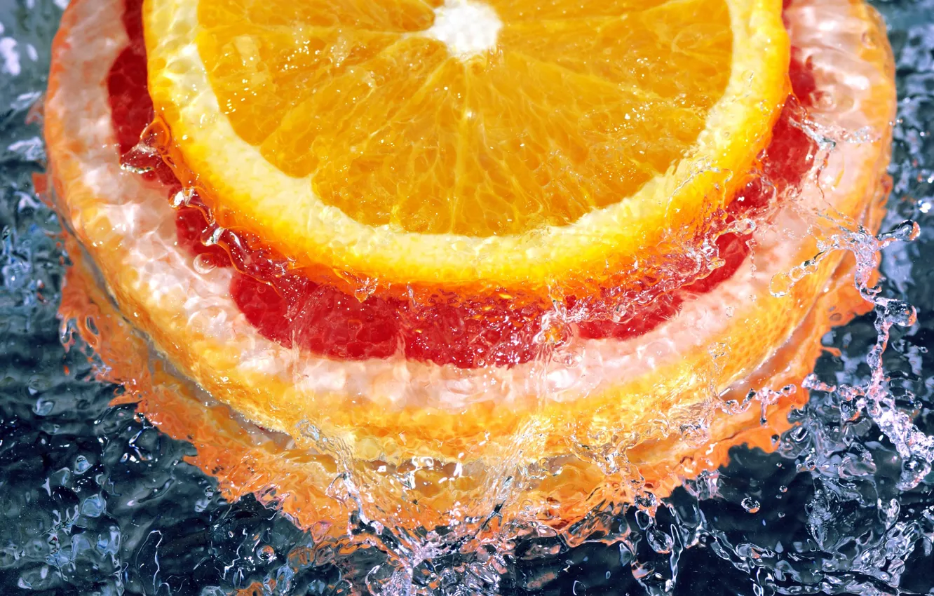 Photo wallpaper water, drops, macro, squirt, orange, citrus, slices, cutting