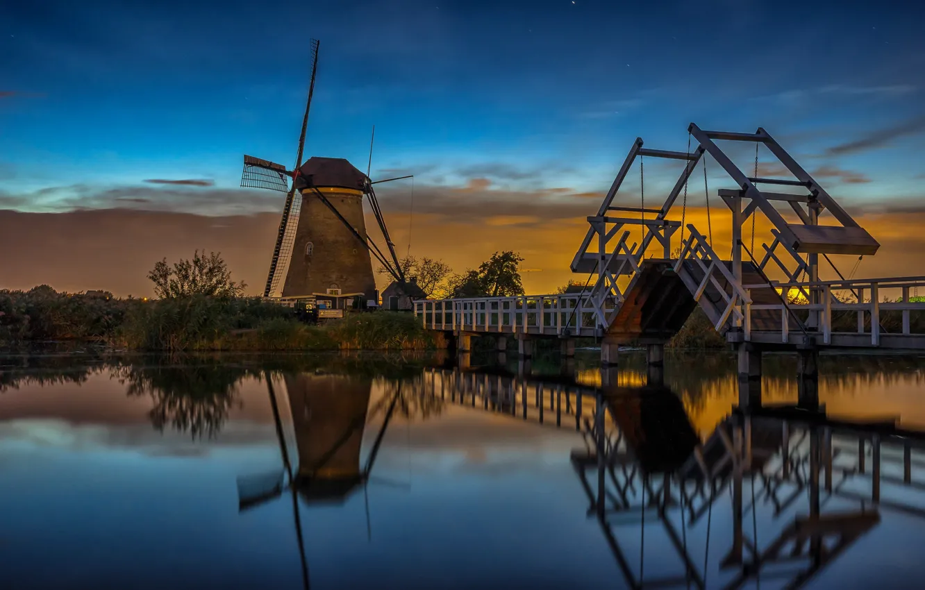 Photo wallpaper bridge, channel, glow, Netherlands, windmill, Kinderdijk