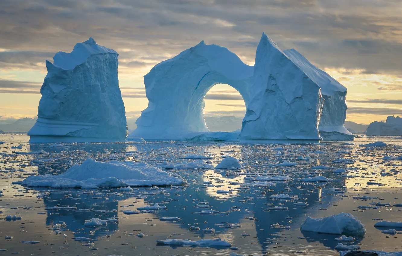 Photo wallpaper sea, ice, icebergs, Greenland, Greenland, Disko Bay, Disko Bay