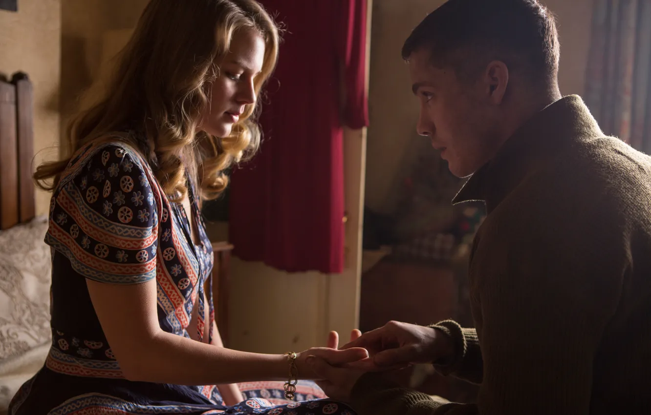 Photo wallpaper rage, Fury, Logan Lerman, Alicia von rittberg