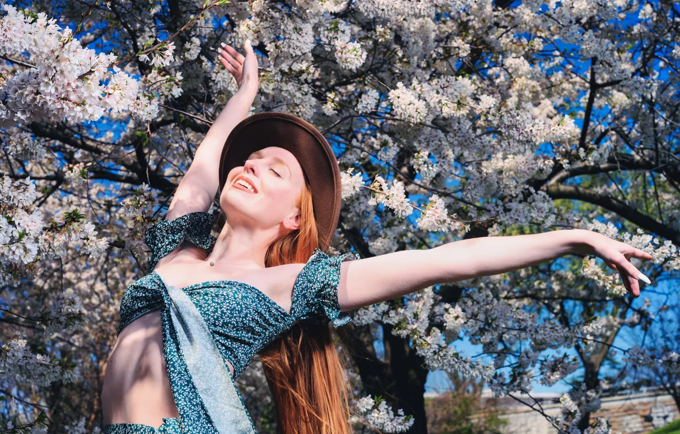 Photo wallpaper girl, cherry, pose, smile, tree, mood, spring, hat