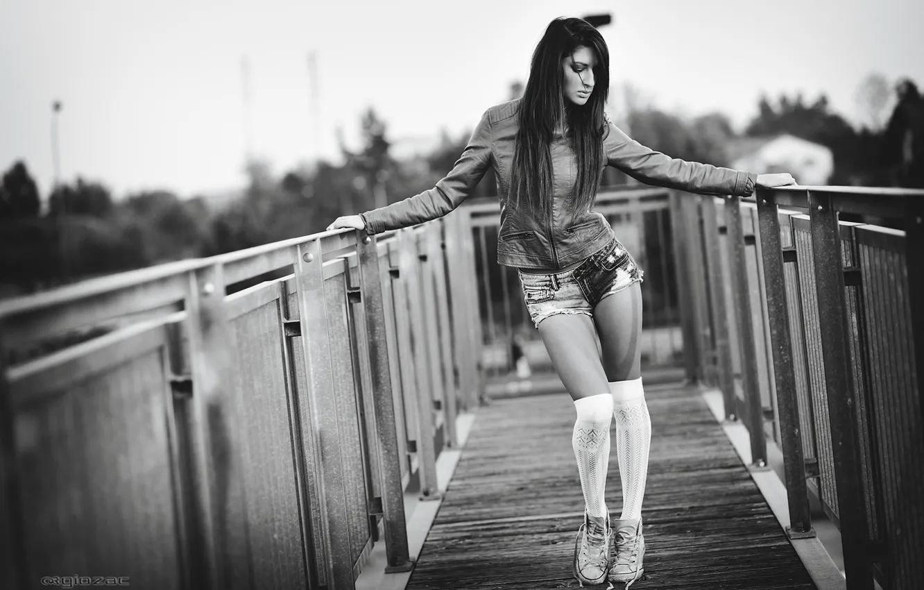 Photo wallpaper girl, bridge, b/W, shorts, legs, beautiful, Golf, photographer