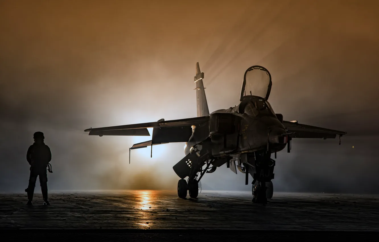 Photo wallpaper light, Jaguar, pilot, the airfield, fighter-bomber, SEPECAT