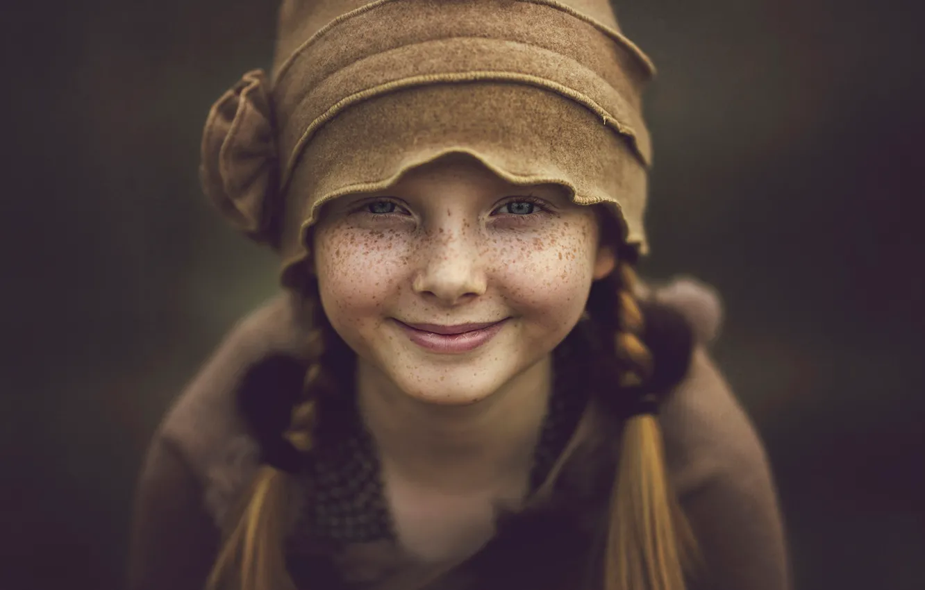 Photo wallpaper smile, girl, freckles, Anna Buchek