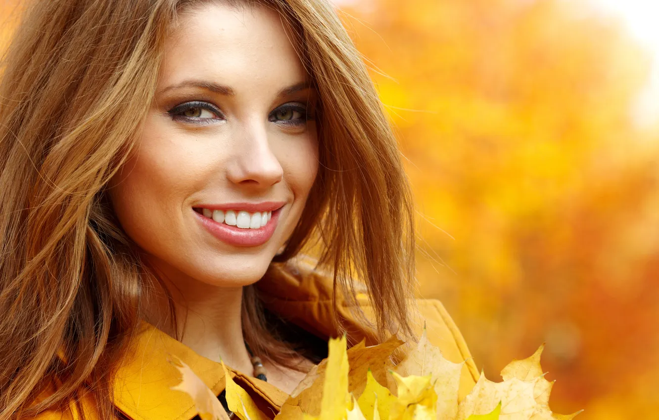 Photo wallpaper autumn, leaves, face, smile