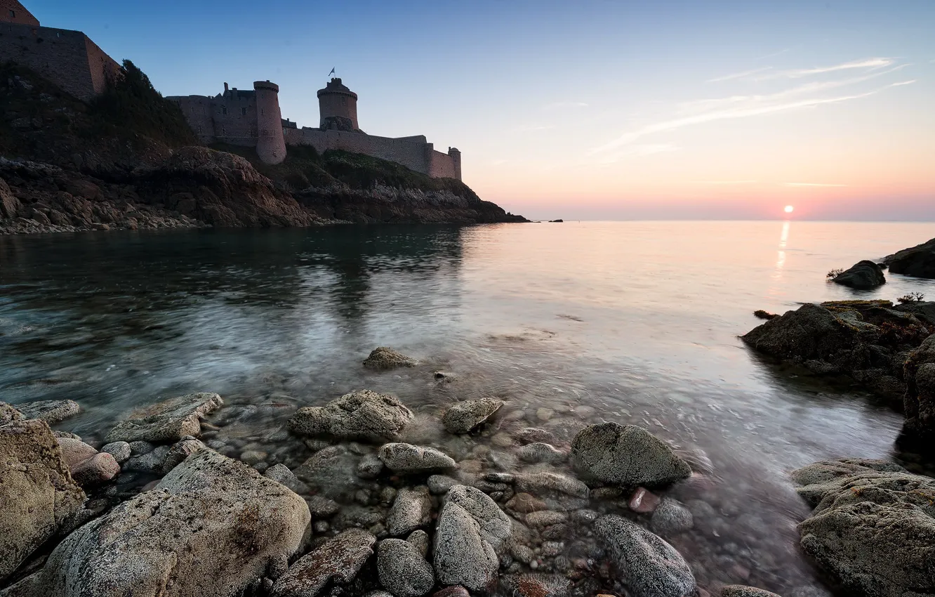 Photo wallpaper France, Bretagne, The fort awakens, The Milk