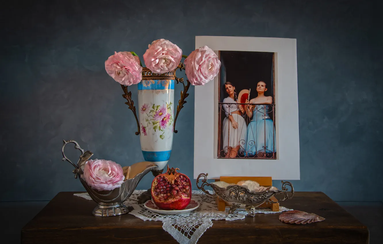 Photo wallpaper girl, flowers, table, bouquet, picture, dishes, photos, vase