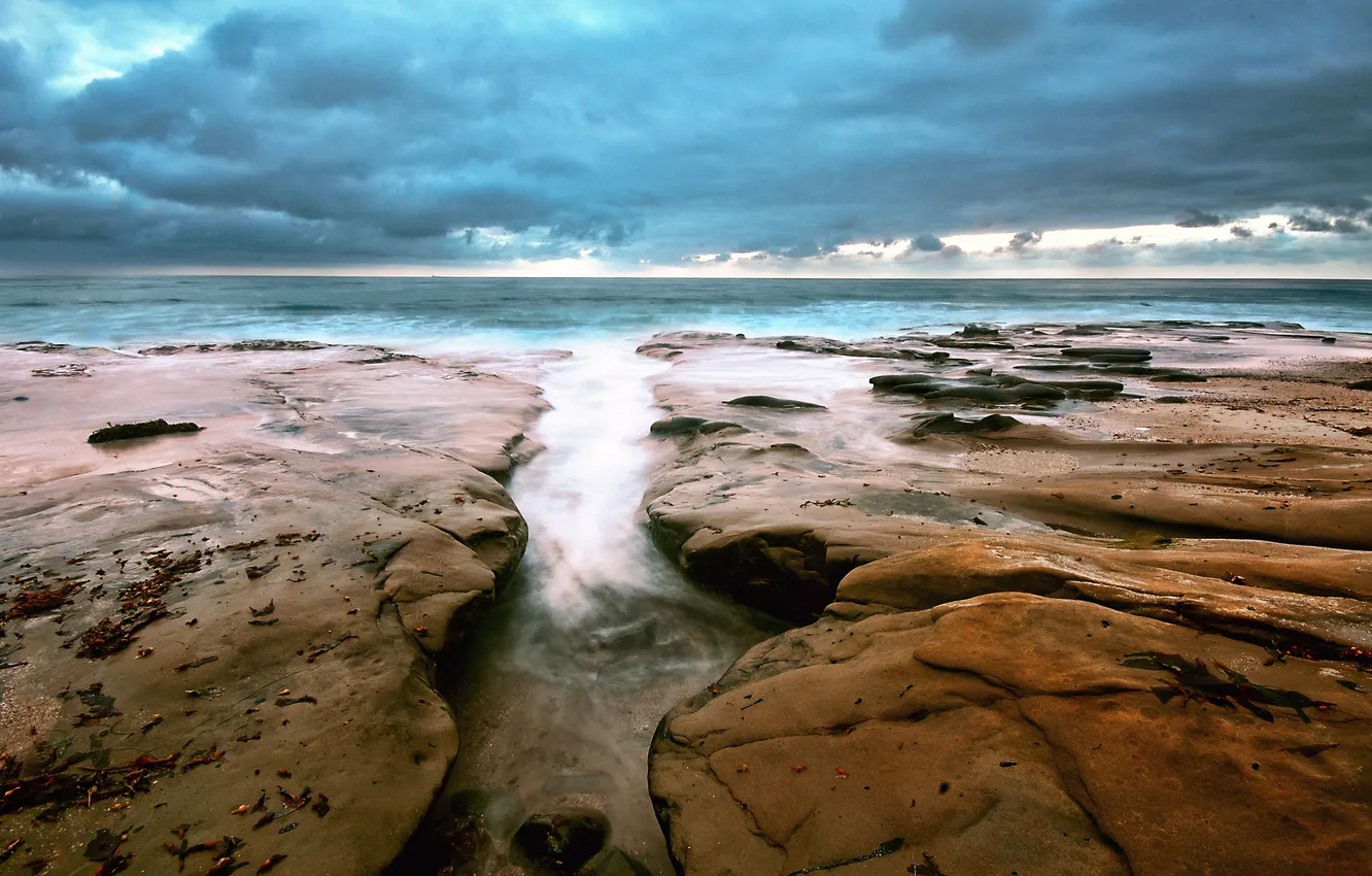 Photo wallpaper sea, clouds, shore