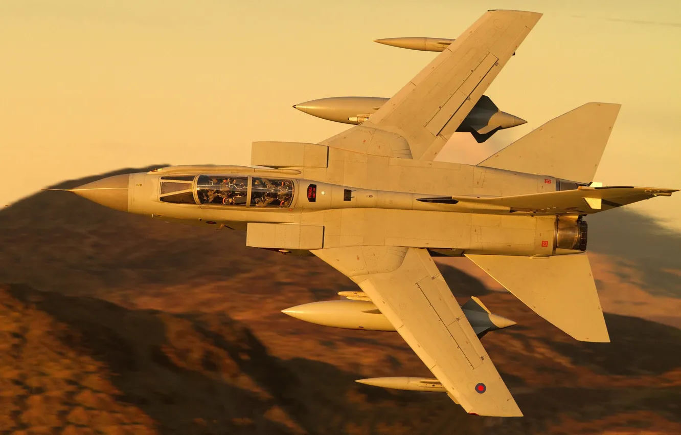 Photo wallpaper flight, pilots, fighter-bomber, Panavia Tornado