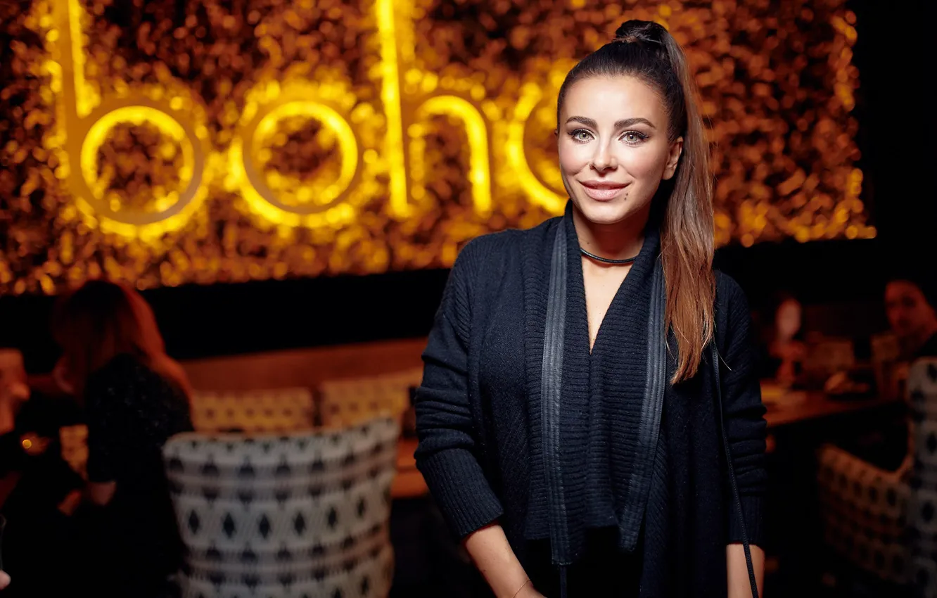 Photo wallpaper look, girl, smile, Ani Lorak