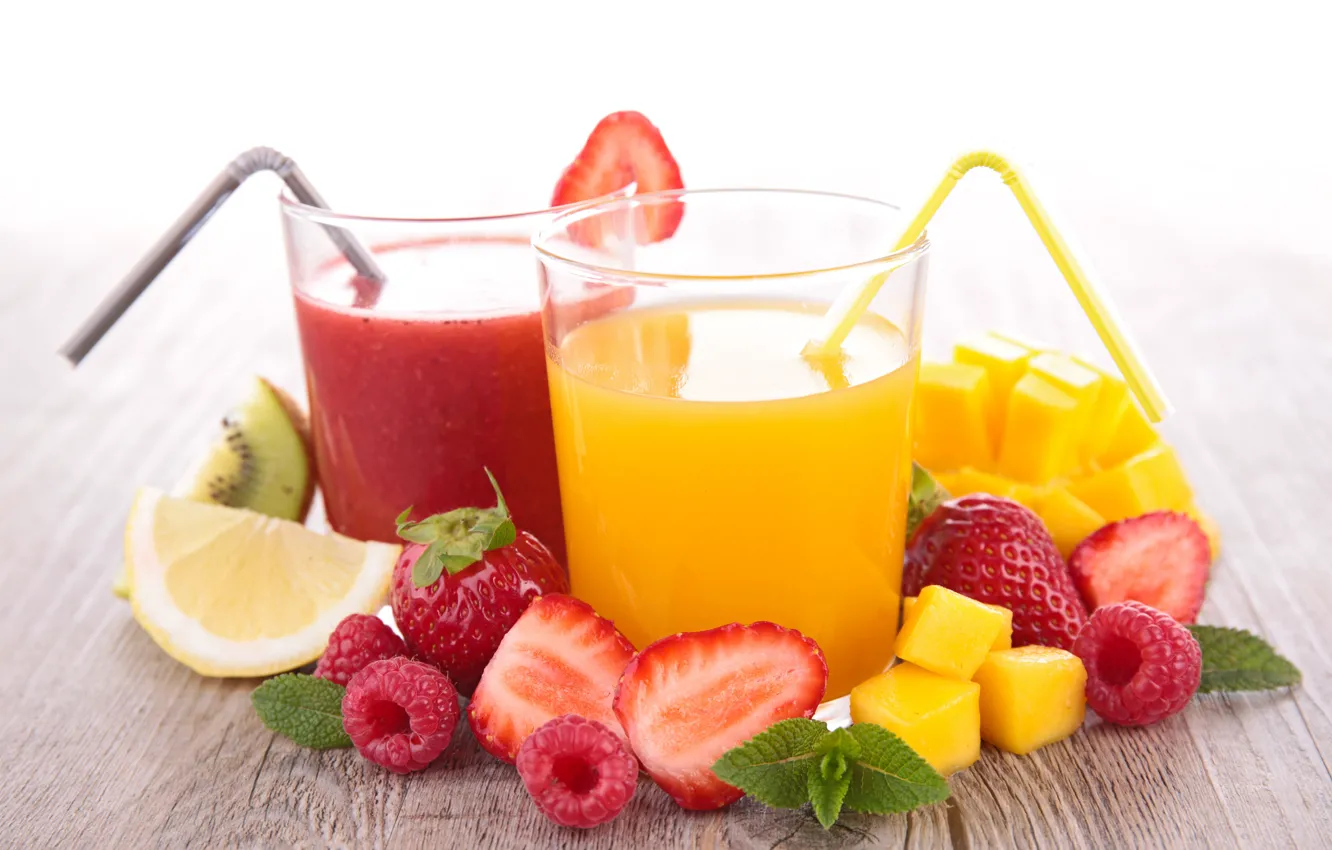 Photo wallpaper glass, berries, raspberry, lemon, Board, kiwi, strawberry, juice