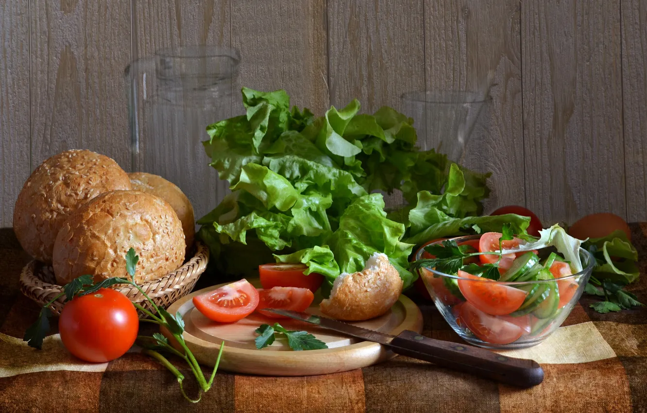 Photo wallpaper bread, vegetables, tomatoes, salad