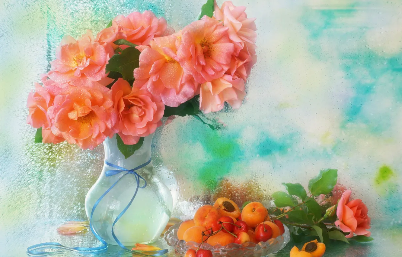 Photo wallpaper drops, roses, vase, cherry, apricots