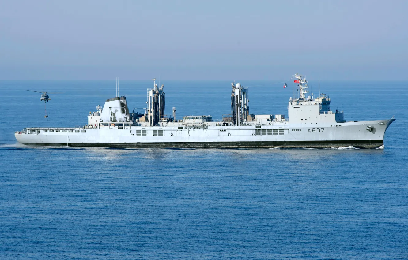 Photo wallpaper tanker, French Navy, Meuse