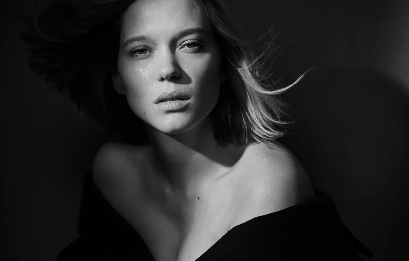 Photo wallpaper photo, model, actress, black and white, Pirelli, Lea Seydoux, Lea Seydoux, 2016