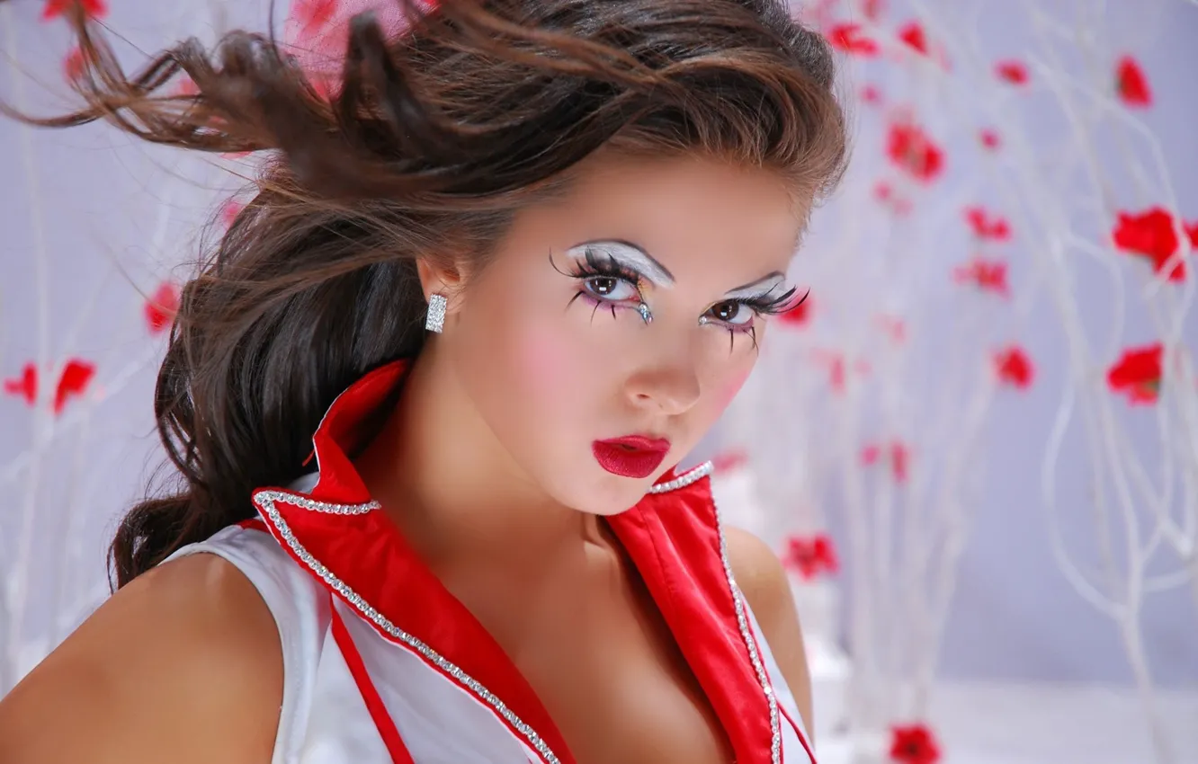 Photo wallpaper look, girl, eyelashes, singer, Nyusha, flowers.makeup, Anna Shurochkina