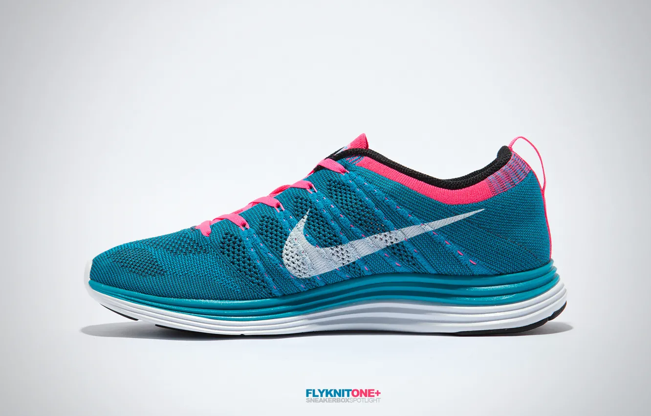 Photo wallpaper side view, sneakers, Nike, Nike, Lunar, Flyknit One+