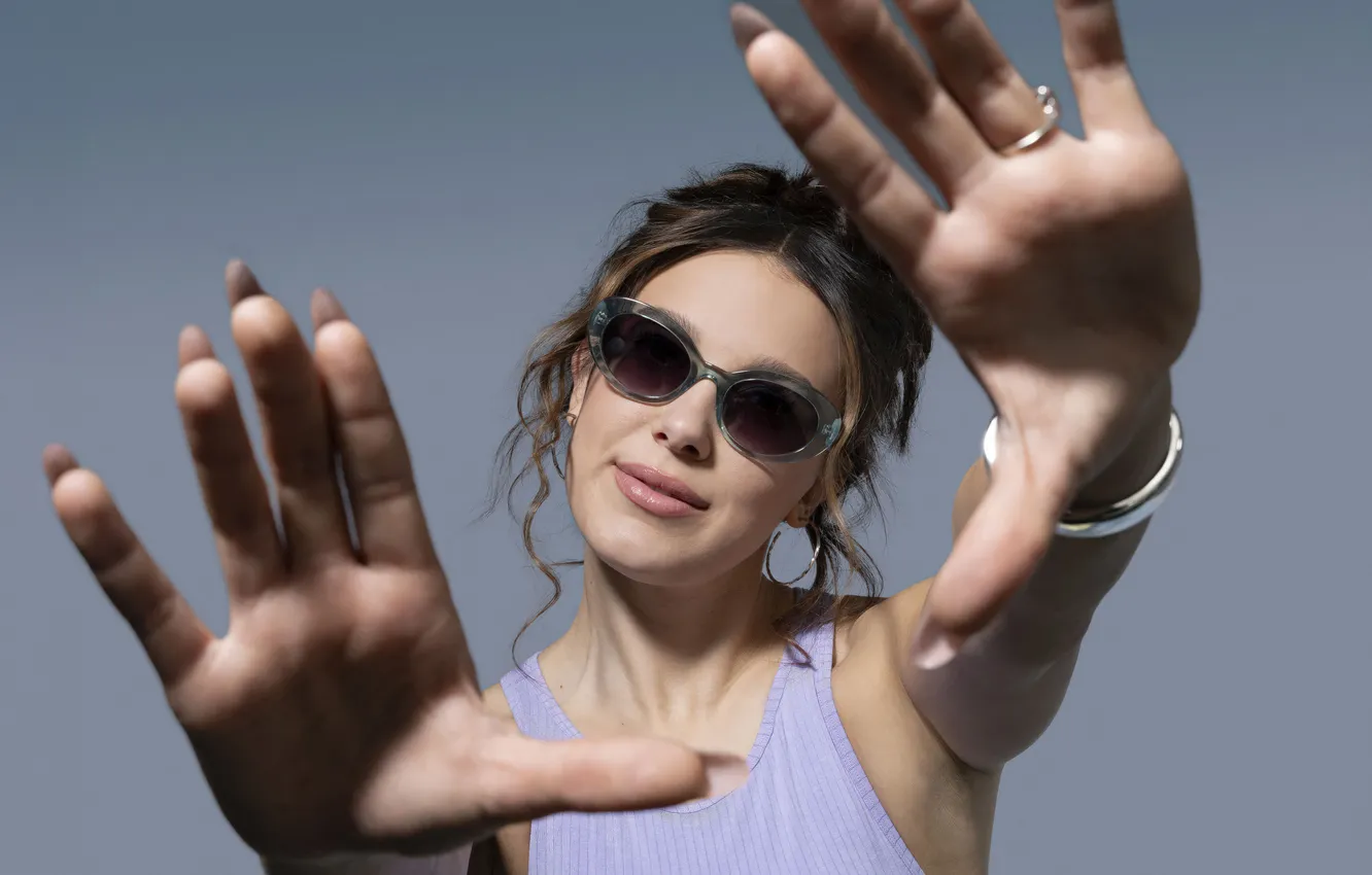 Photo wallpaper pose, model, makeup, actress, glasses, Millie Bobby Brown, Millie Bobby Brown