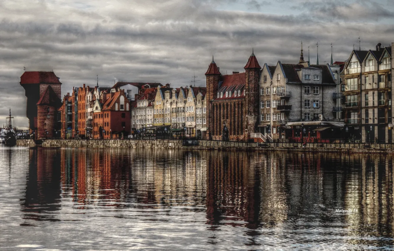 Photo wallpaper river, water, Poland, building, Gdansk