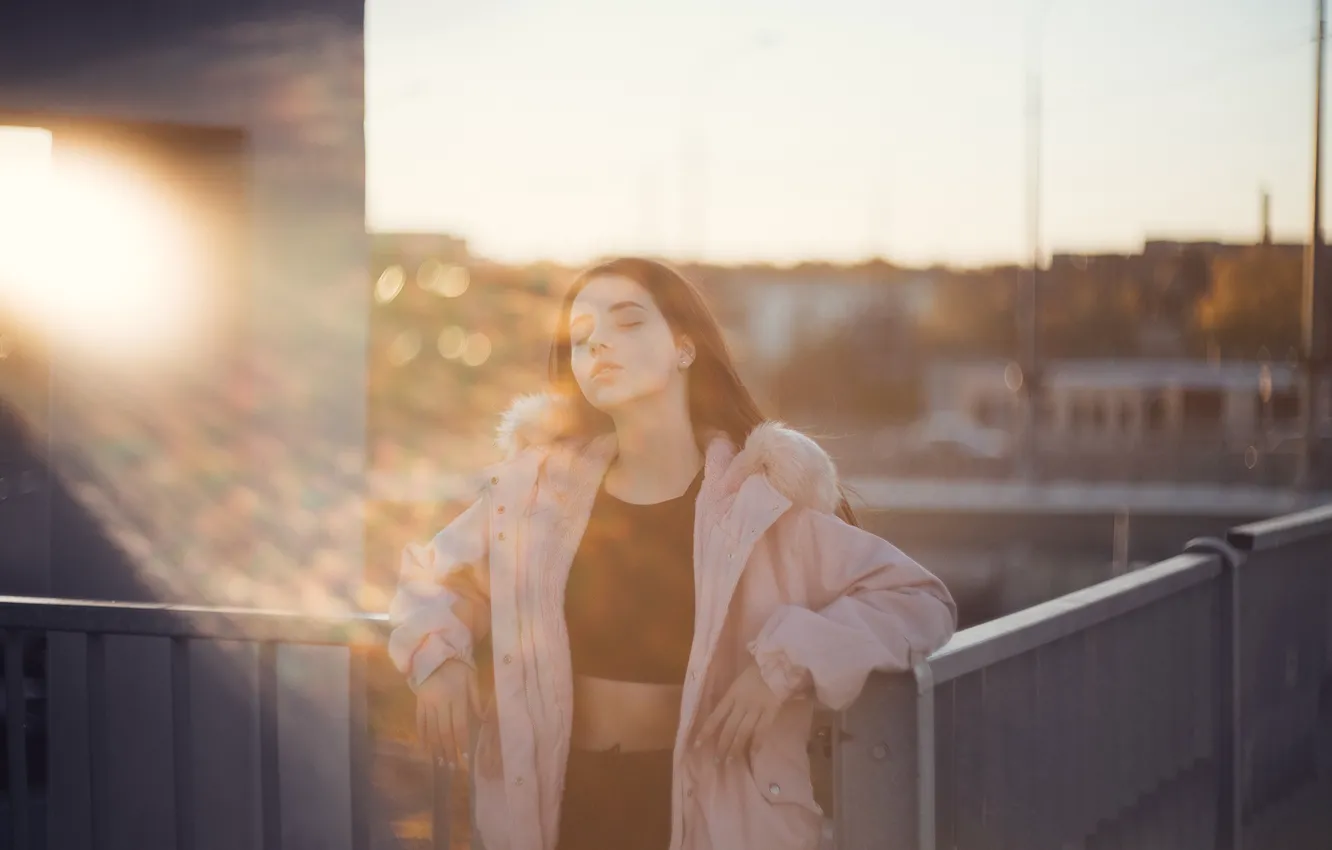 Photo wallpaper autumn, girl, rays, bridge, photo, jacket