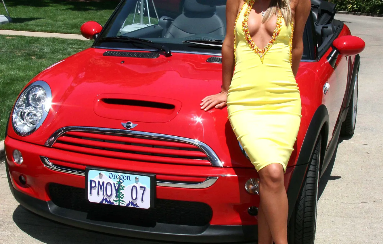 Photo wallpaper look, girl, smile, Mini, dress, Sara Jean, red car