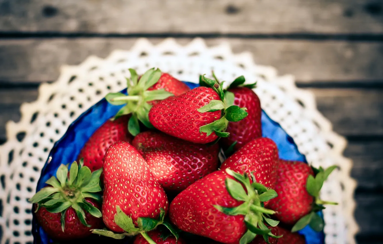 Photo wallpaper berries, strawberry, napkin