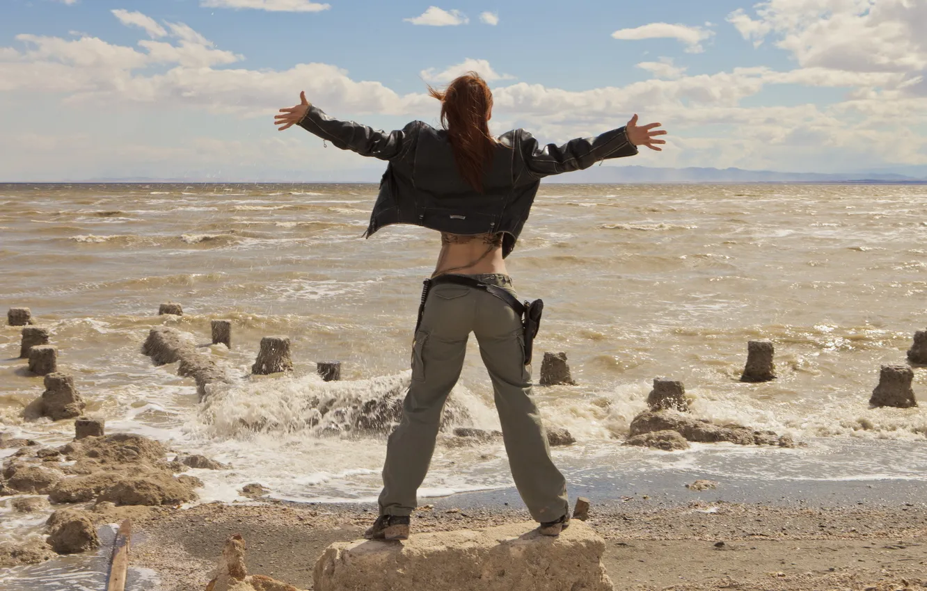 Photo wallpaper sea, girl, weapons