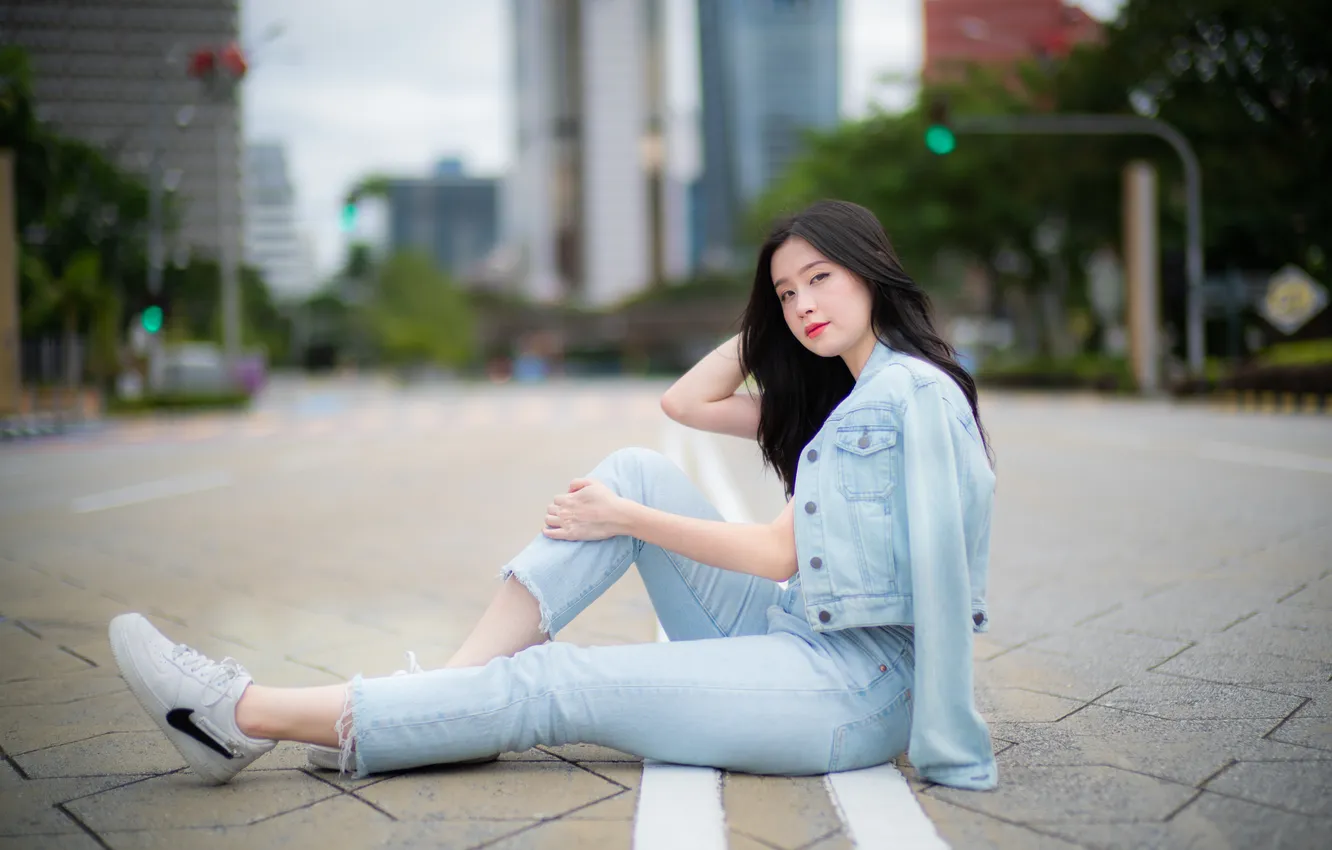 Photo wallpaper girl, street, Asian