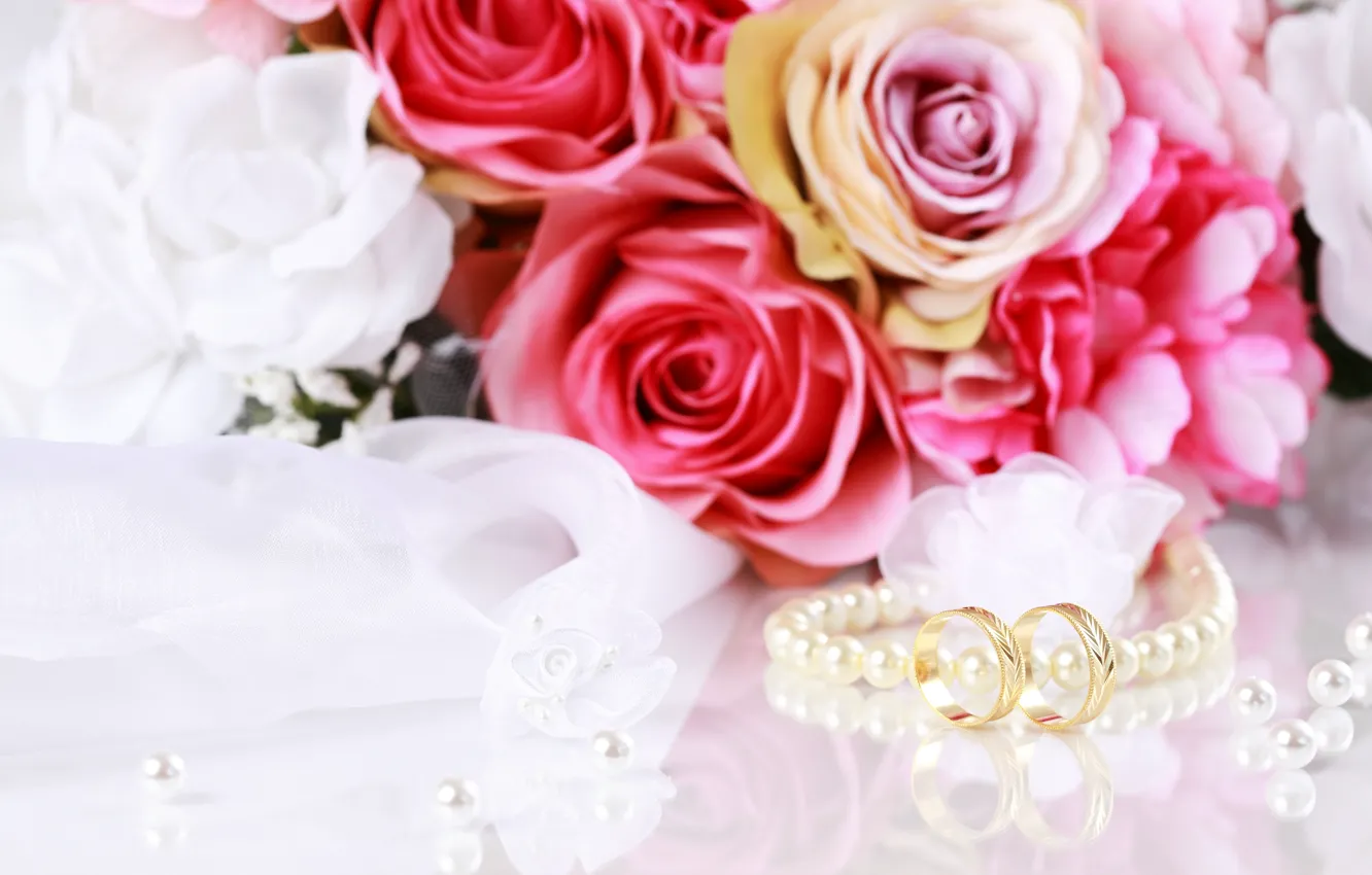 Photo wallpaper flowers, bouquet, flowers, beads, engagement rings, bouquet, beads, wedding rings