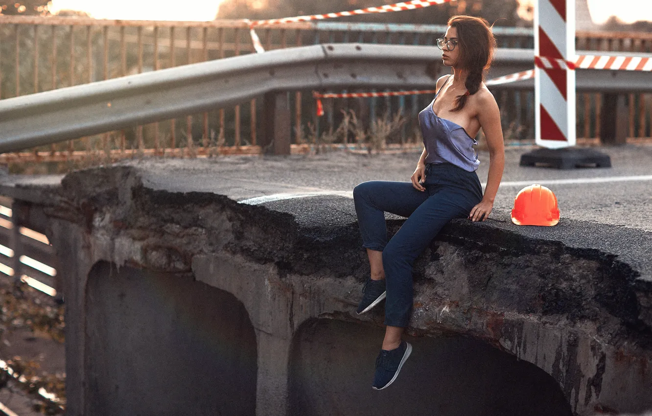 Photo wallpaper girl, sitting, Oleg Kovalenko