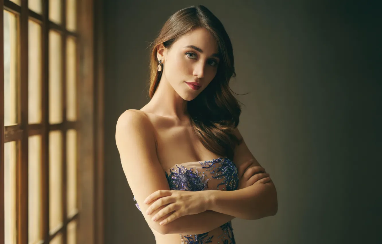 Photo wallpaper look, pose, earrings, actress, window, cute girl, bare shoulders, Caylee Cowan