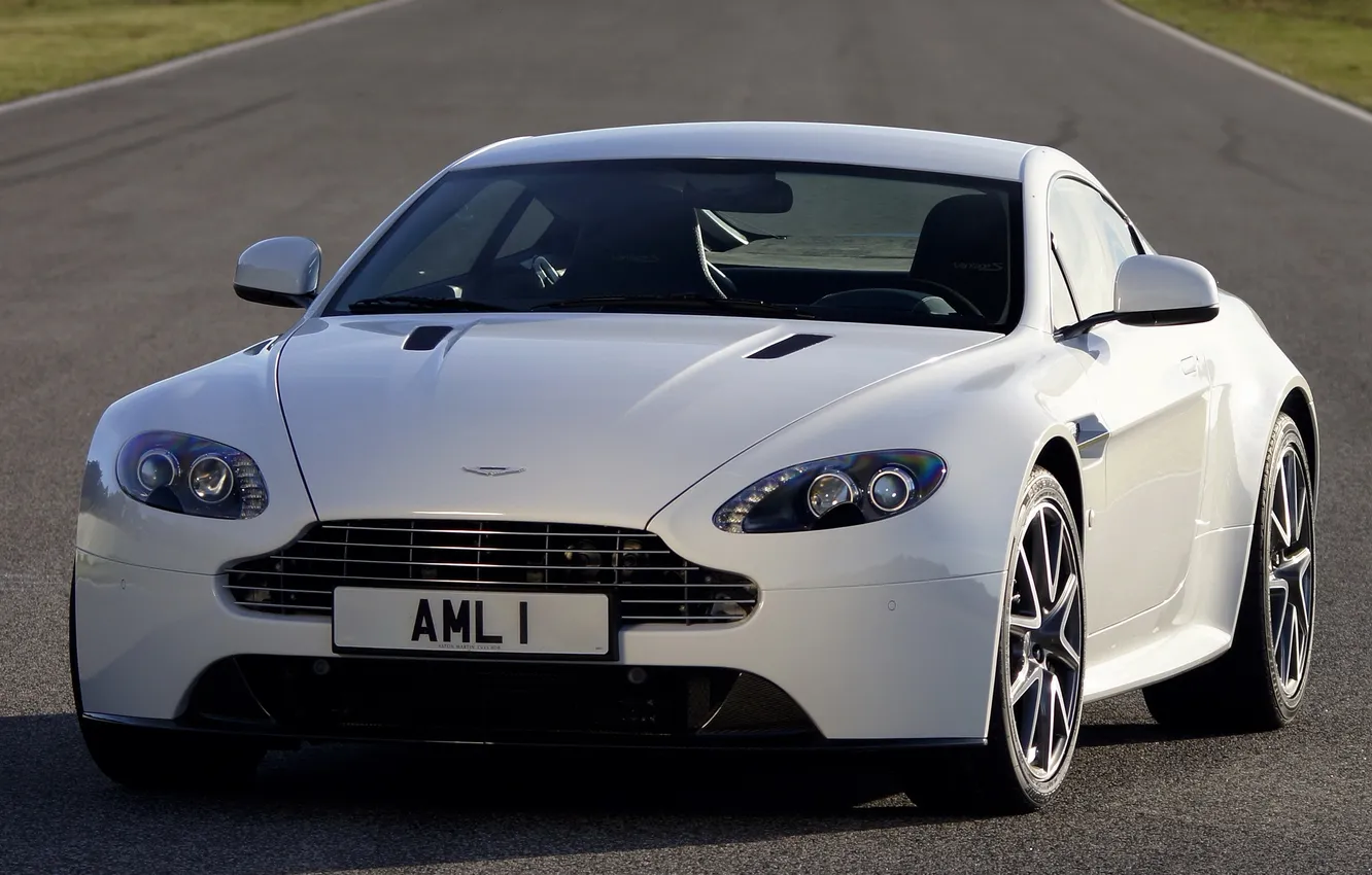 Photo wallpaper white, Wallpaper, Aston Martin, car, Vantage S